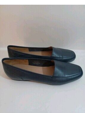 Array Classic Navy Leather Loafers for Women Pre-owned 11M